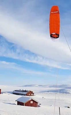 Hardangervidda - accommodation for snowkiters by Upwindsnowkiting.com